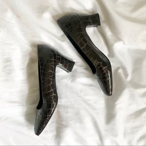 Stuart Weitzman Crocodile Pumps